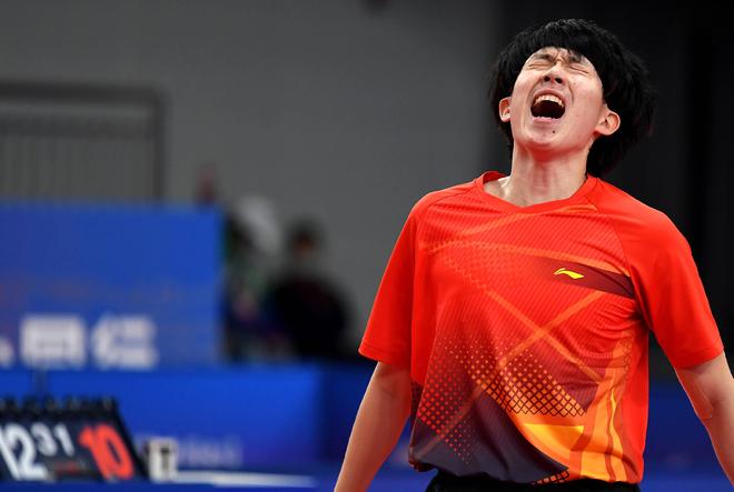 场调度在上 场调度在上