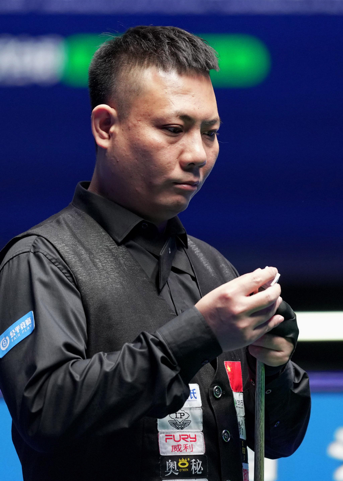 上的球员 上的球员