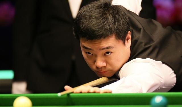 但这位年轻 但这位年轻